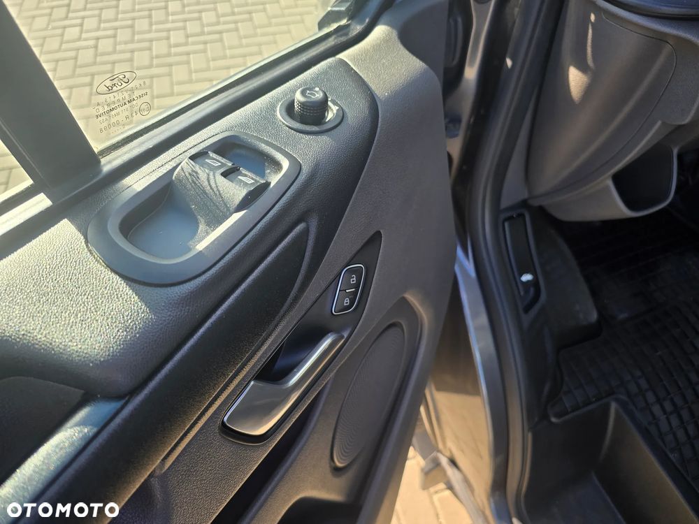 Ford Transit Custom - 21