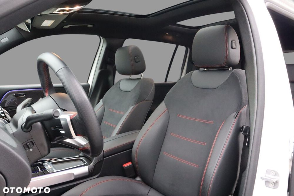 Mercedes-Benz GLB 200 AMG Line 7G-DCT - 10