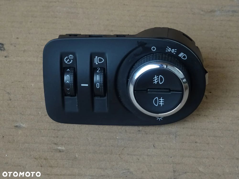 WŁĄCZNIK ŚWIATEŁ HALOGENÓW CZARNY ŁADNY OPEL ZAFIRA C MERIVA B UK - 2