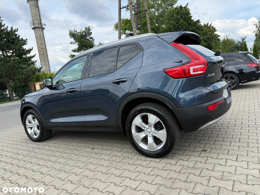 Volvo XC 40 T3 Momentum Pro - 35