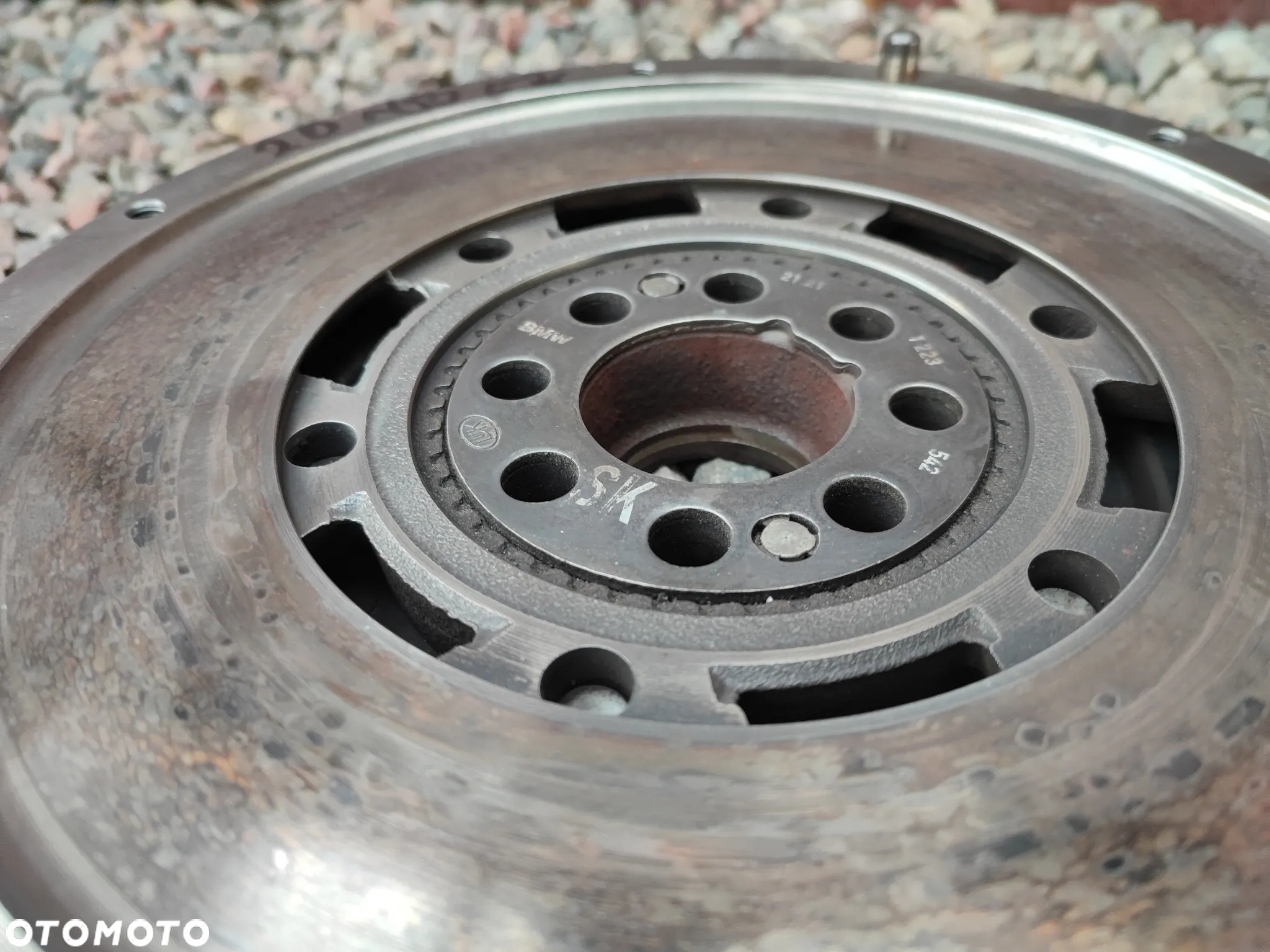 BMW E36 / E39 / E38 / Z3 / E34 ORYGINALNE KOŁO ZAMACHOWE DWUMASOWE POD TARCZĘ SPRZĘGŁA 228MM DO SILNIKÓW GAMY M52 / M50 ( M52B20 / M50B20 )  O NR. 21 21 1 222 512 / 21 21 1 223 542 / 21 20 1 223 418 /  21 21 1 223 593 OEM  SPRAWNE W 100% - 6