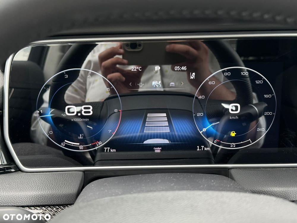 Hongqi HS5 2.0T AWD - 15
