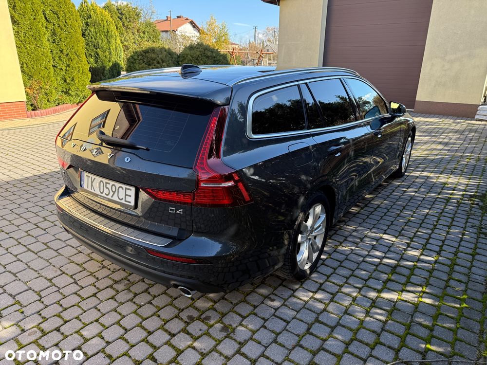 Volvo V60 D4 Geartronic Momentum - 3