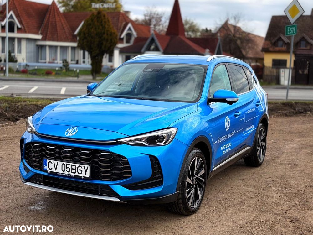 MG ZS HEV Hybrid+ Luxury - 12