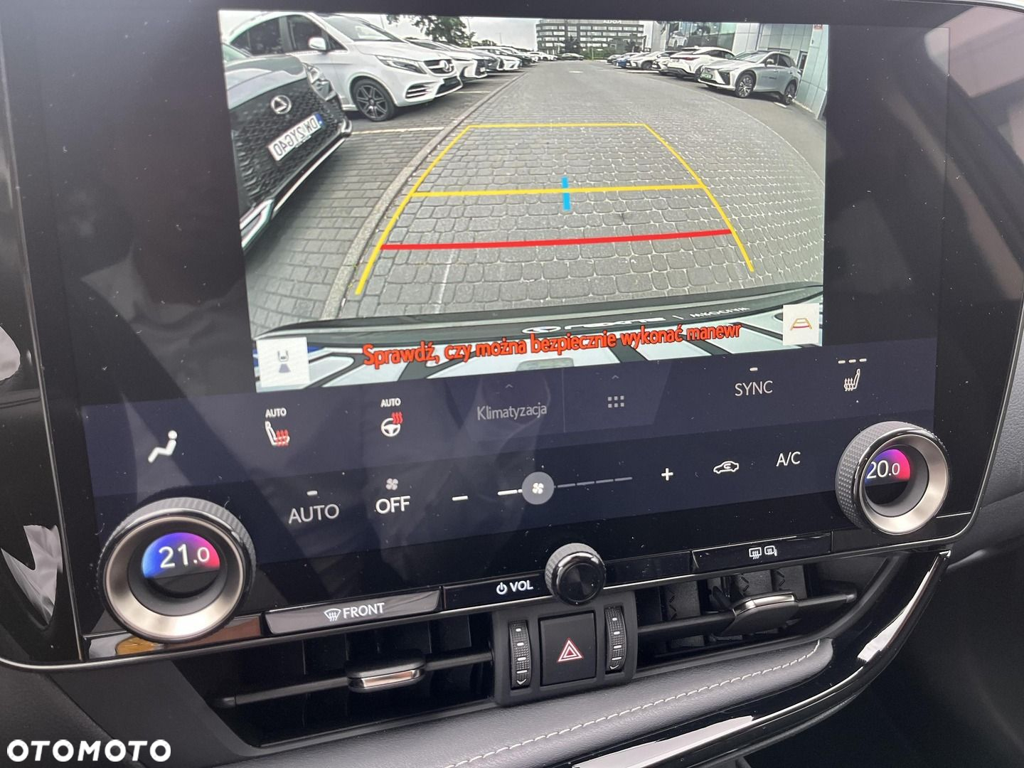 Lexus NX - 19