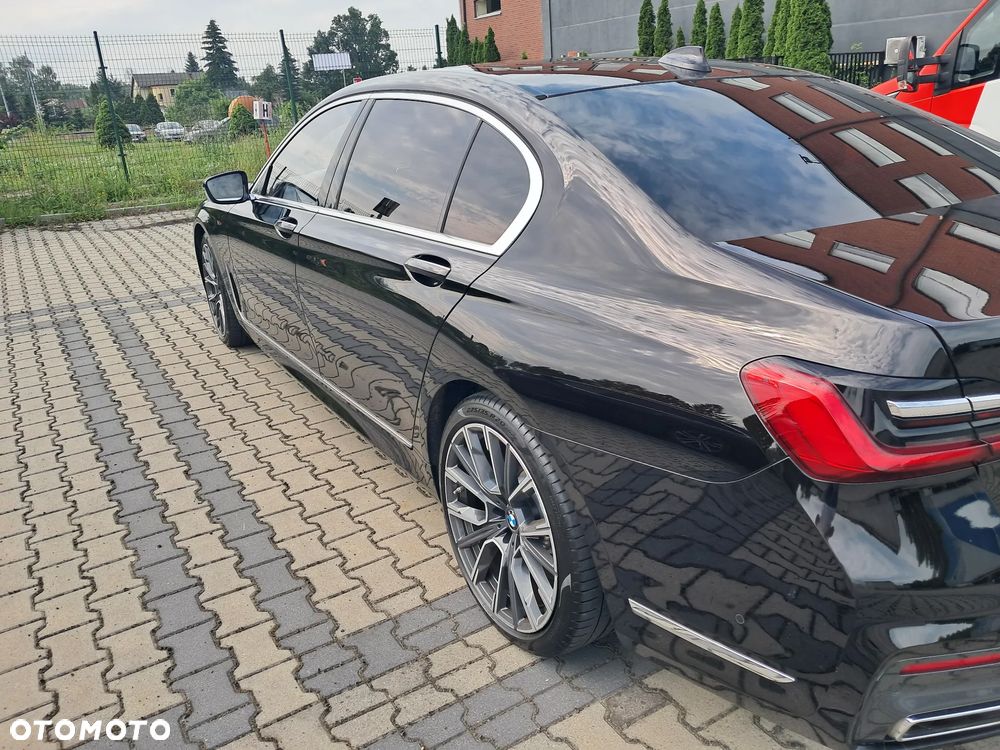 BMW Seria 7 750Li xDrive - 4
