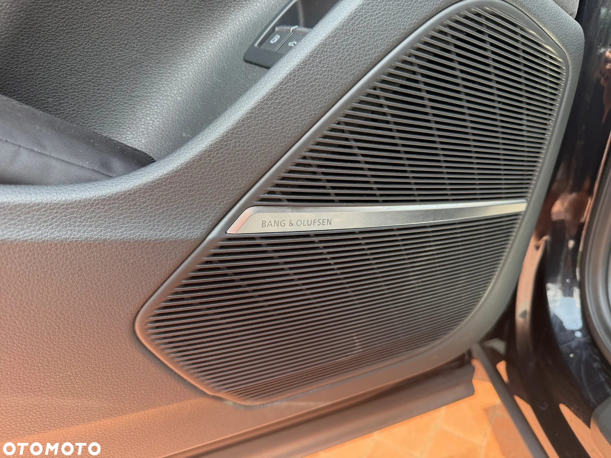 Audi Q7 55 TFSI e Quattro S Line Tiptr - 24