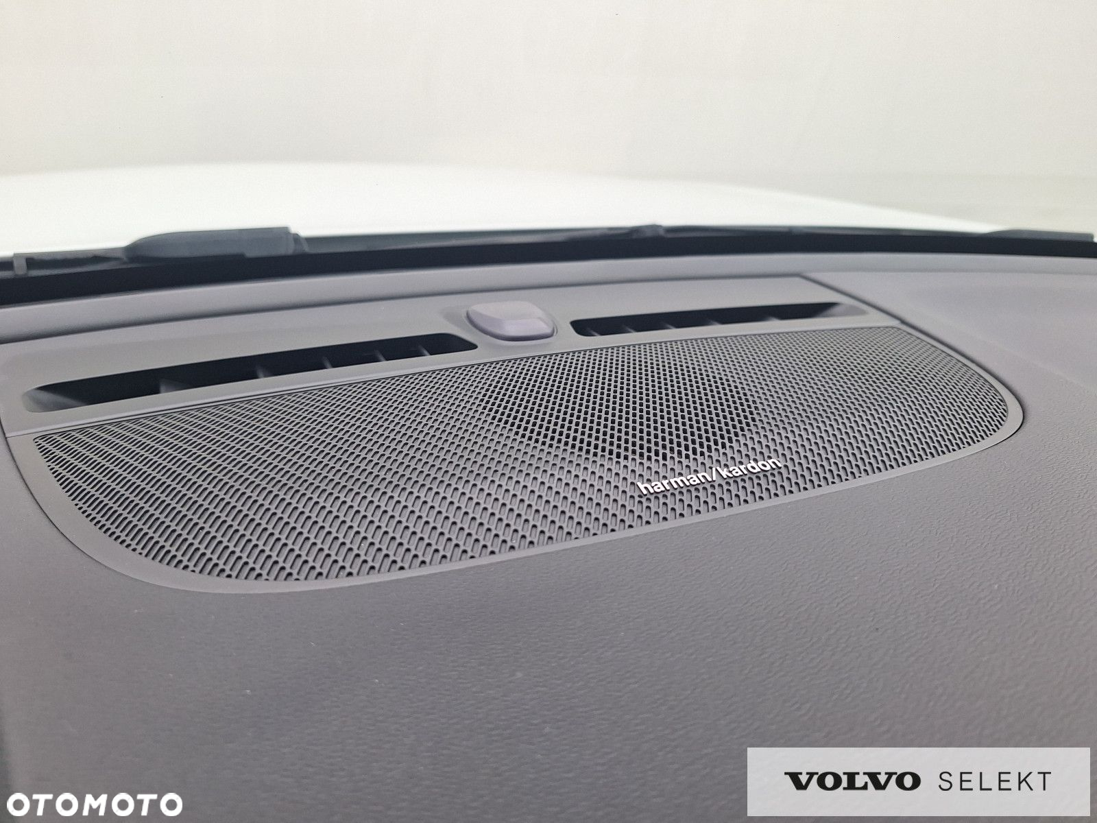 Volvo XC 40 - 26