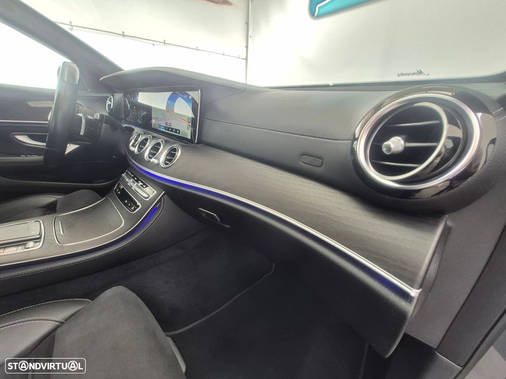 Mercedes-Benz E 220 d AMG Line - 30