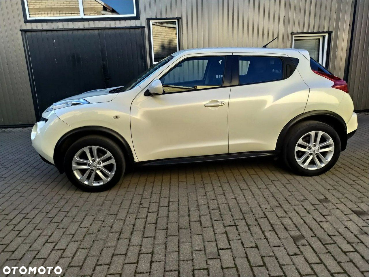 Nissan Juke 1.6 CVT Tekna - 4