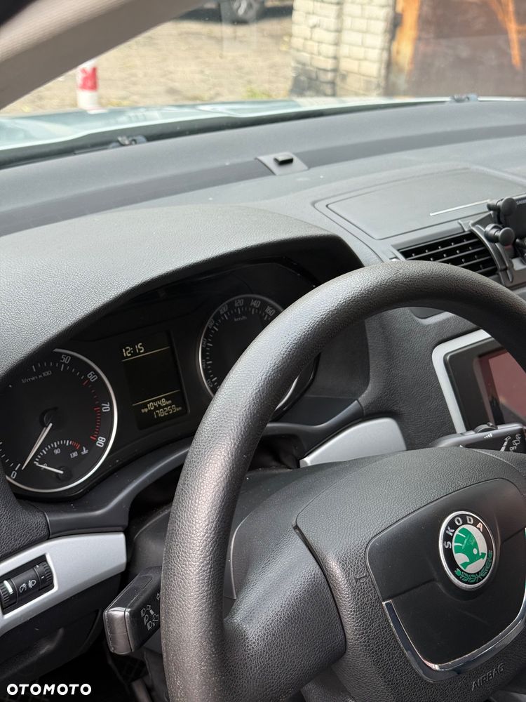 Skoda Octavia - 6