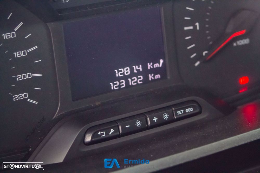 Peugeot Partner 1.5 BlueHDi Asphalt Standard - 37