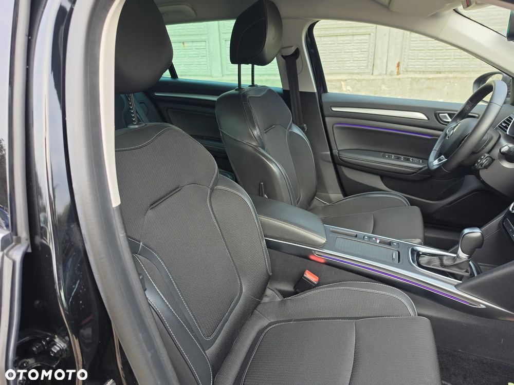 Renault Megane 1.6 E-TECH Plug-In Techno - 12