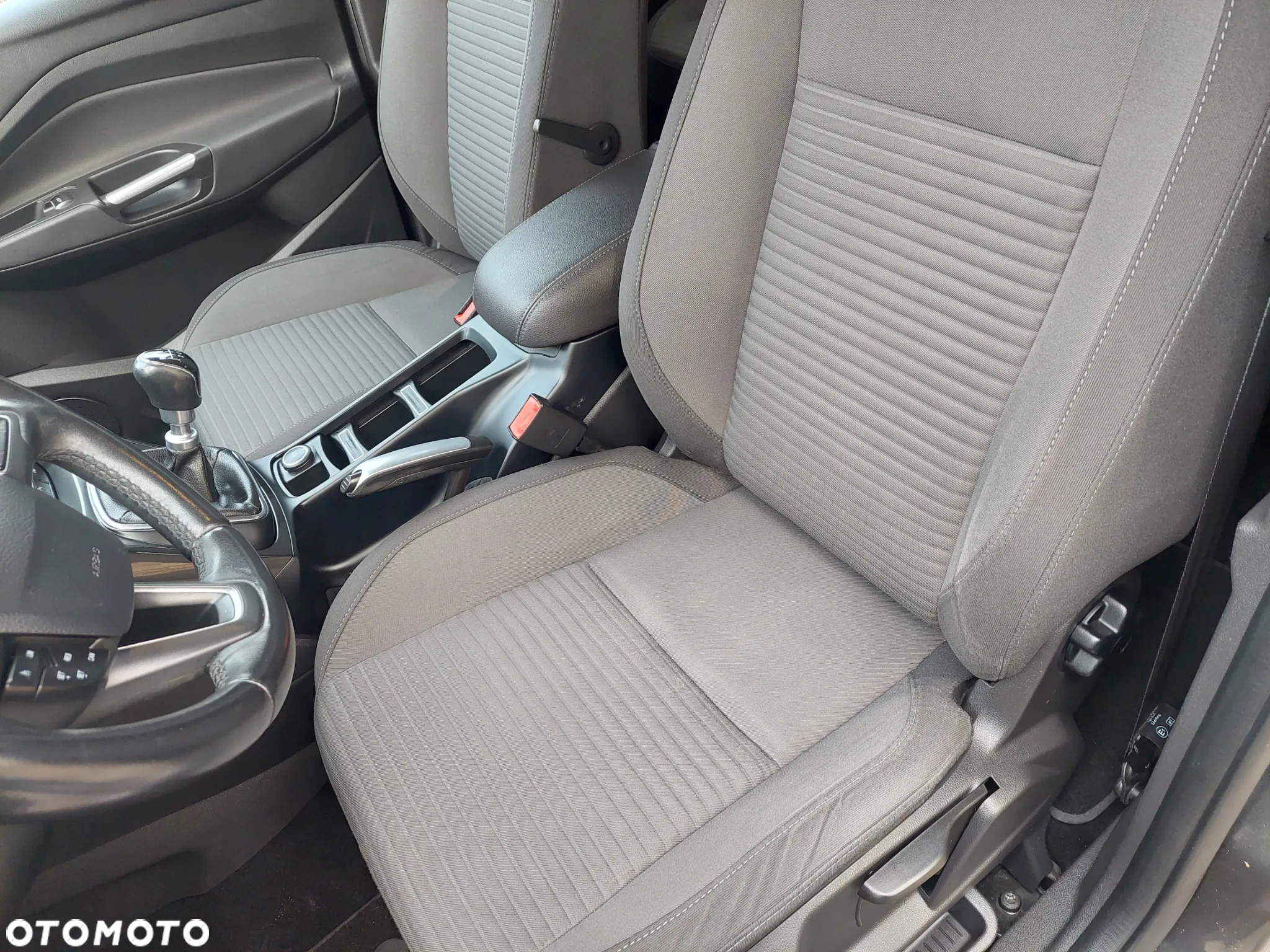 Ford Grand C-MAX 1.5 EcoBoost Start-Stopp-System Business Edition - 13