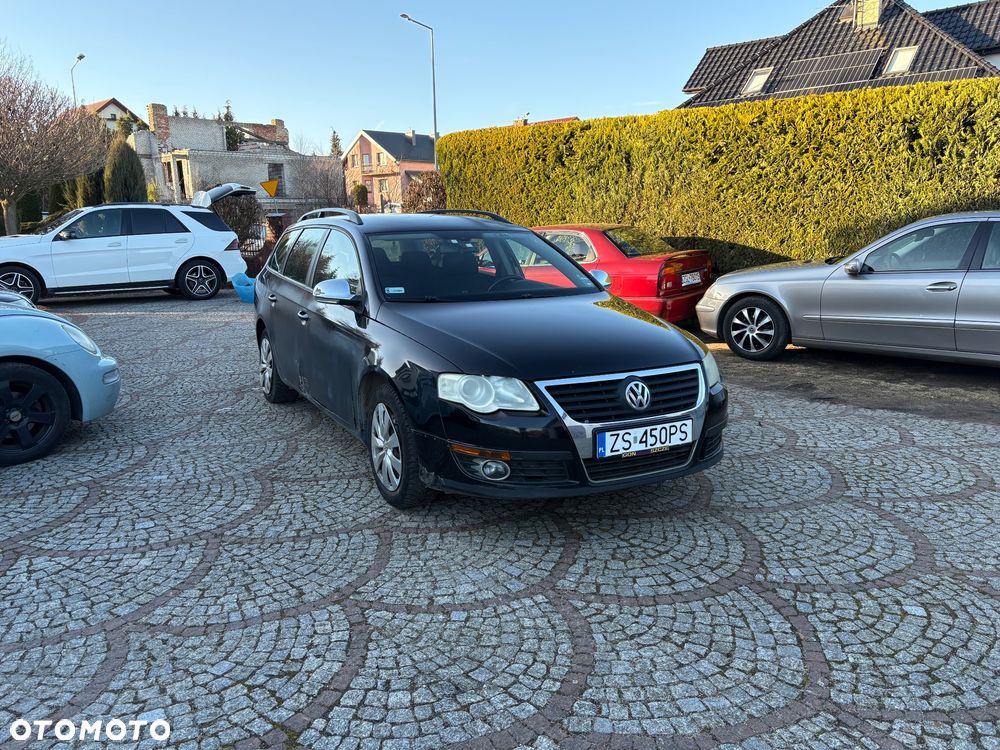 Volkswagen Passat 1.9 TDI DPF Trendline - 2