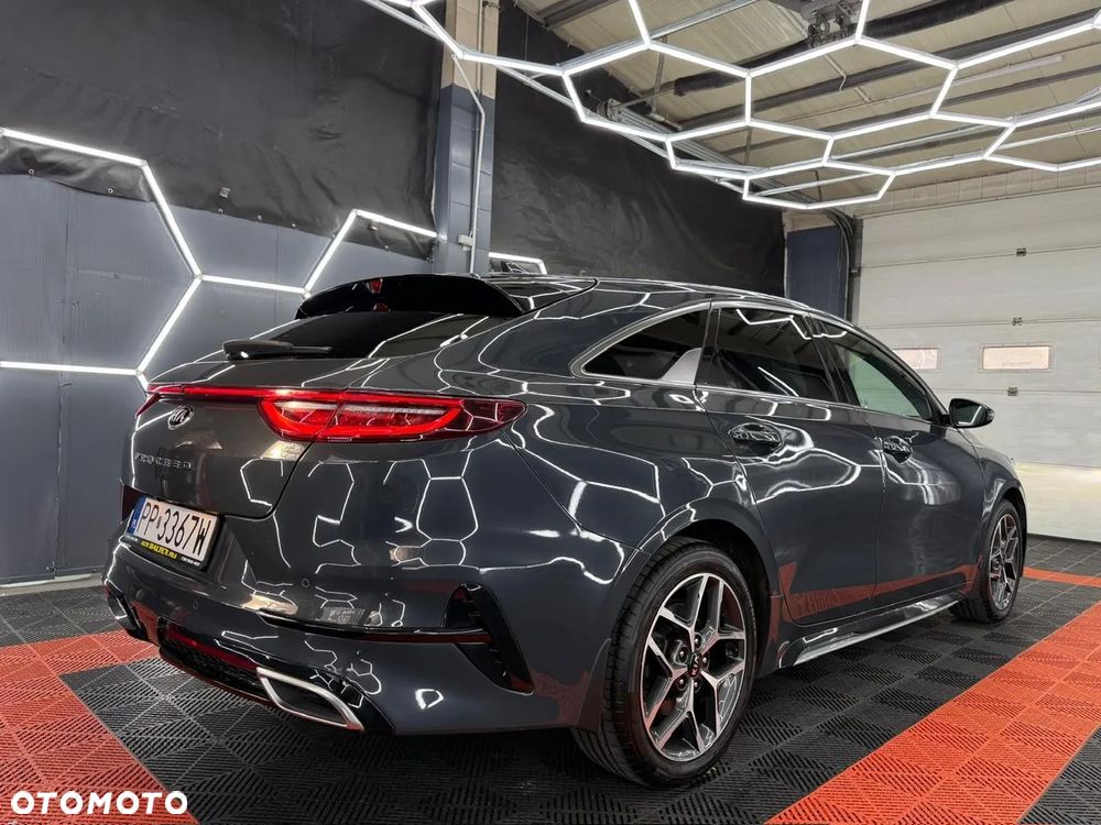 Kia ProCeed 1.4 T-GDI DCT7 OPF GT LINE - 10