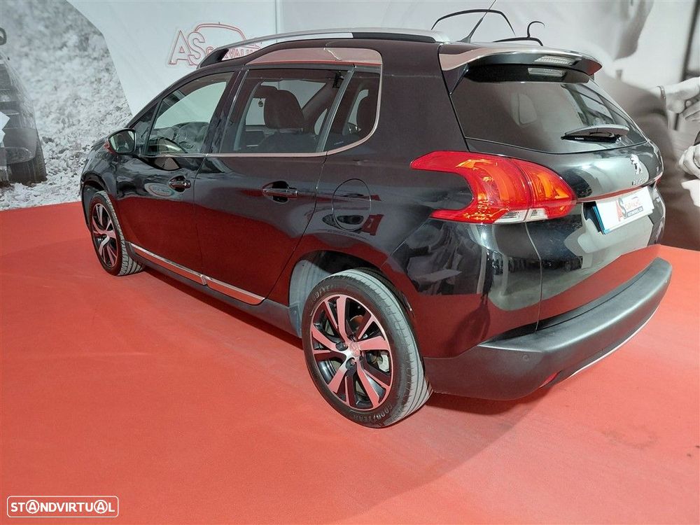 Peugeot 2008 - 11