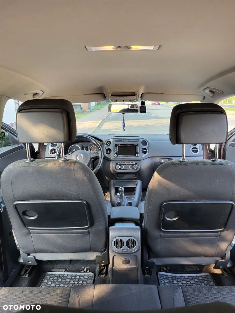Volkswagen Tiguan - 19