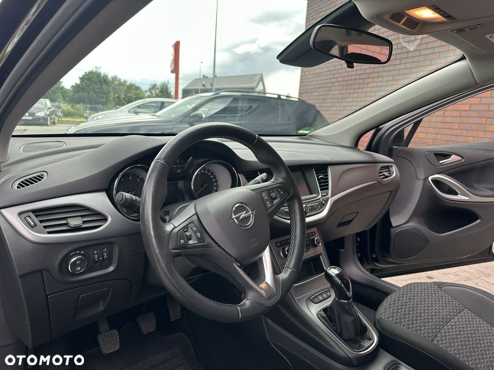Opel Astra 1.2 Turbo Edition - 21