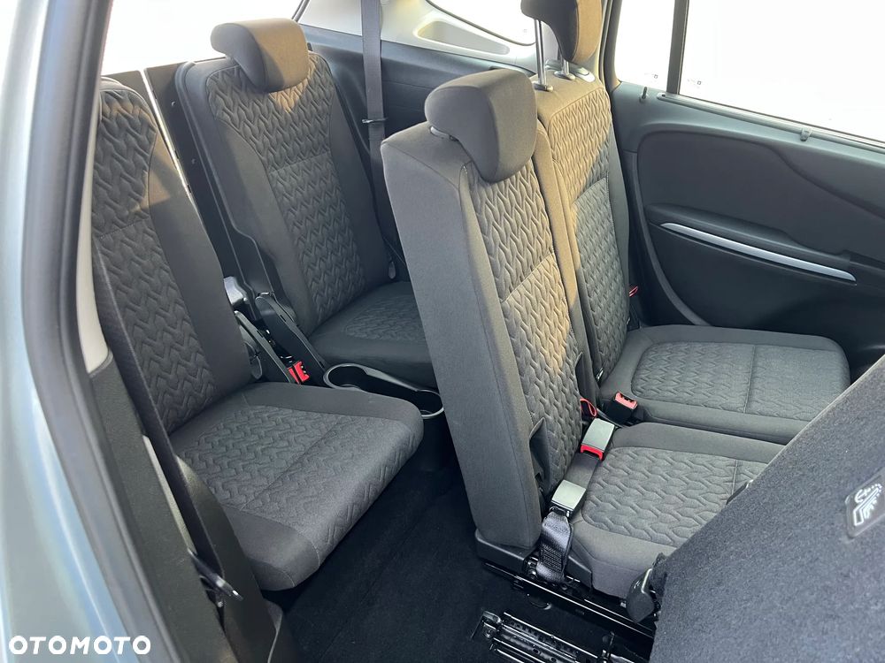 Opel Zafira Tourer 1.6 SIDI Turbo ecoFLEX Start/Stop Active - 12