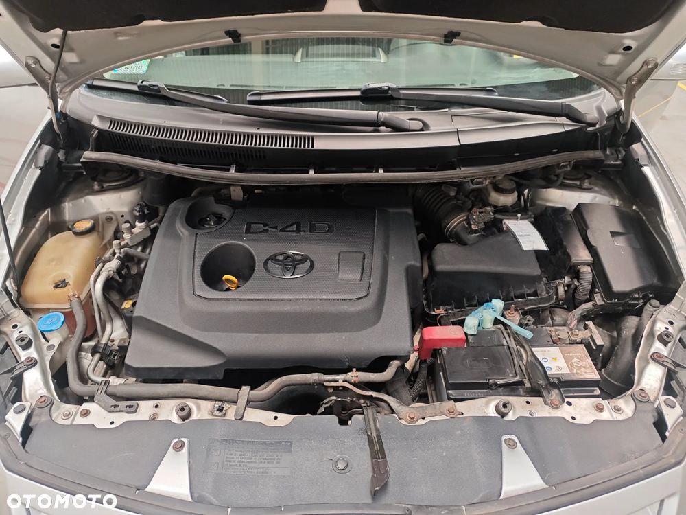 Toyota Auris 1.4 D-4D Life - 6