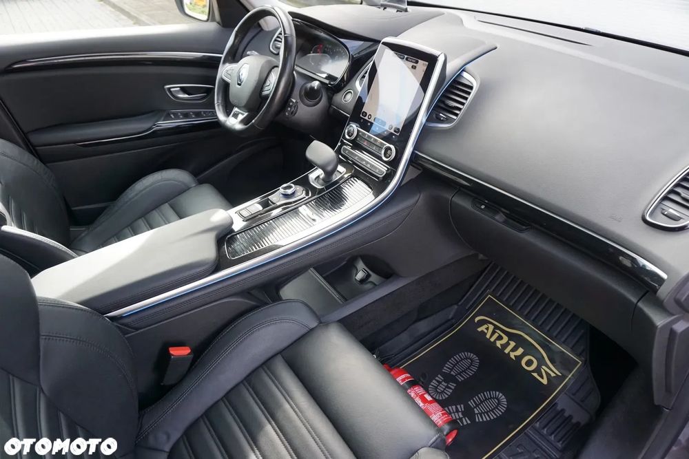 Renault Espace BLUE dCi 160 EDC BUSINESS EDITION - 31