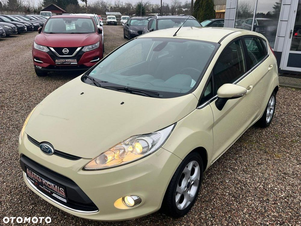 Ford Fiesta 1.25 Ambiente EU5 - 23