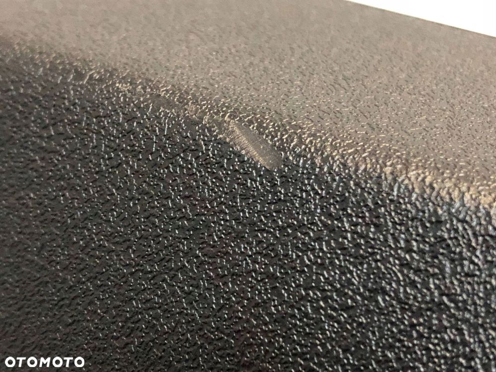 Iveco Daily 2006-2011 przed liftem Zderzak przedni czarna tekstura - 7