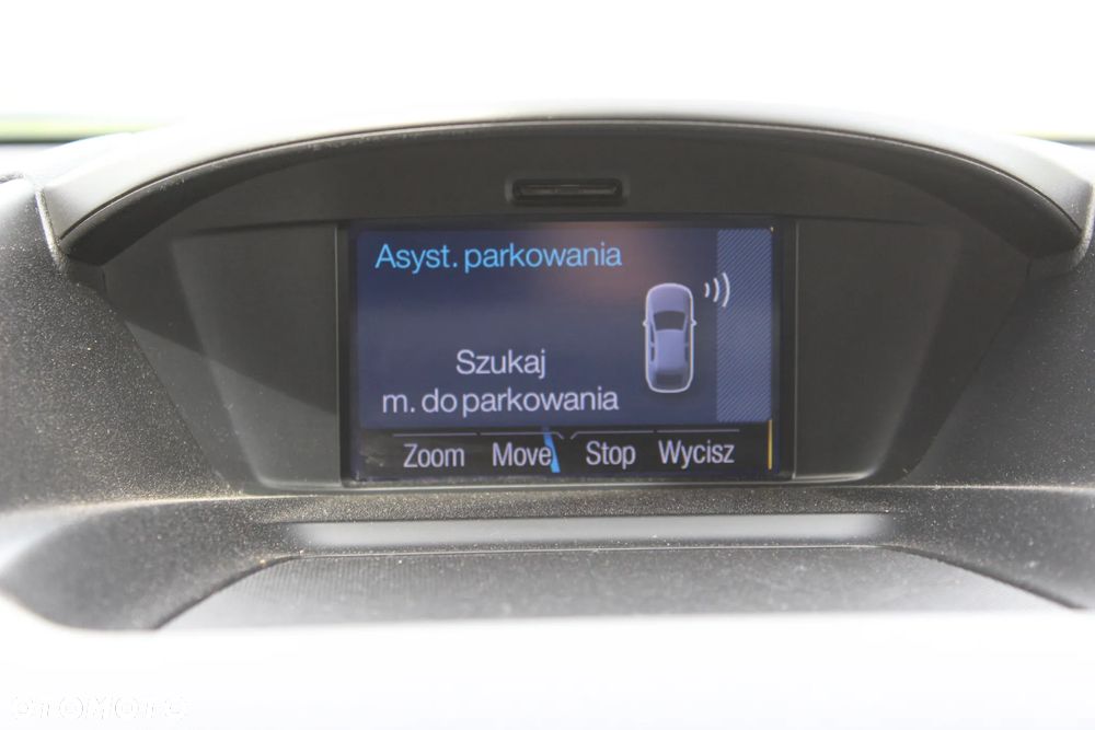 Ford Kuga 2.0 TDCi 2x4 Champions Edition - 35
