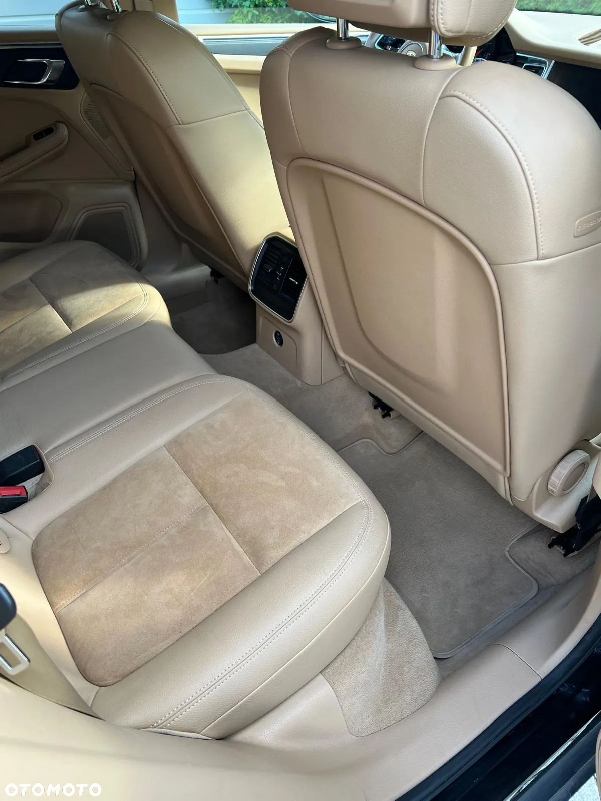 Porsche Macan Standard - 9