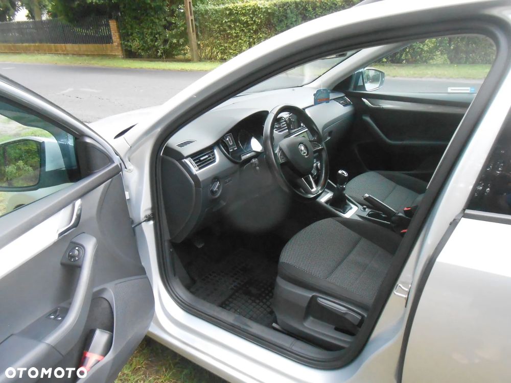 Skoda Octavia - 8