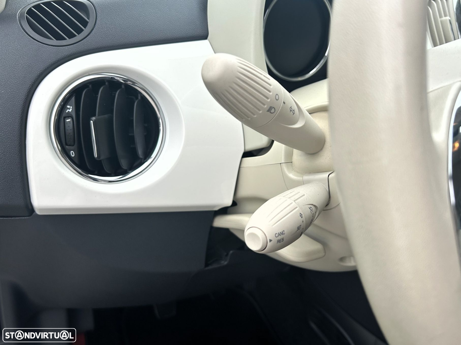 Fiat 500C 1.3 MJ Lounge S&S - 13