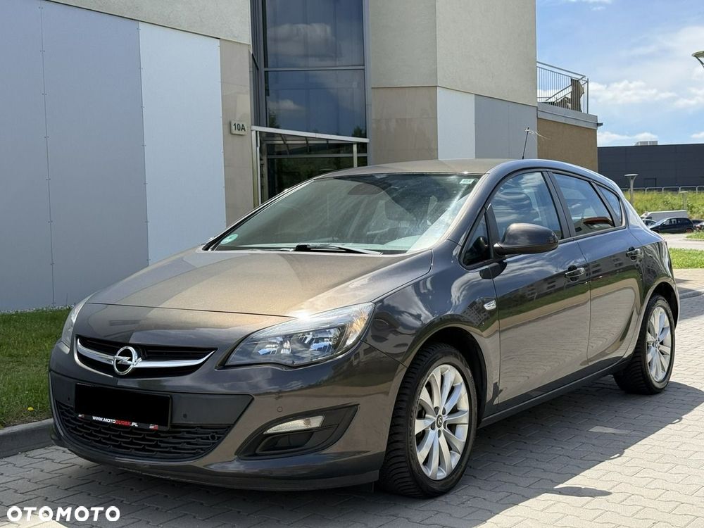 Opel Astra - 14