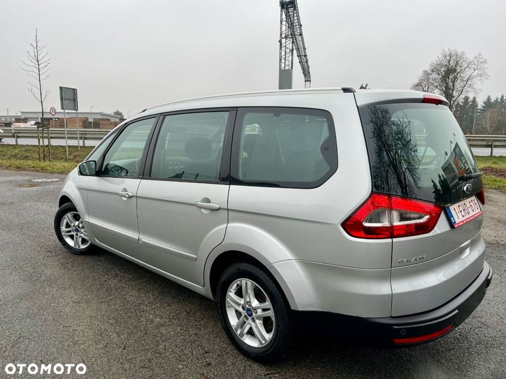Ford Galaxy - 16