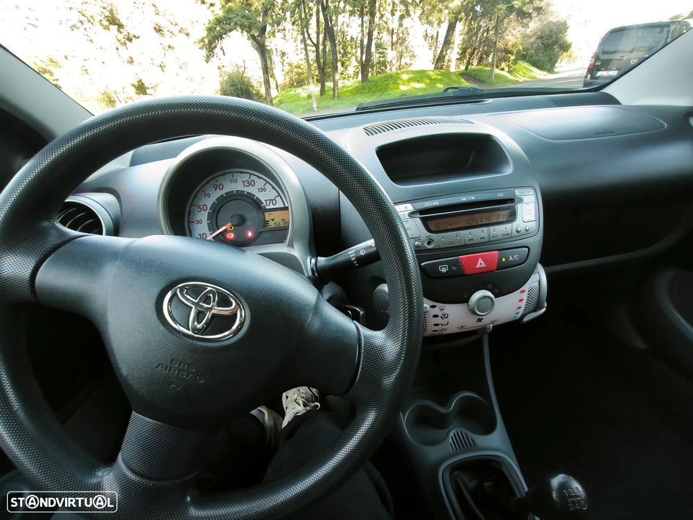 Toyota Aygo Cool - 9