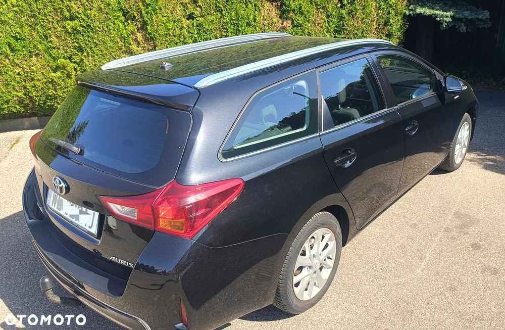 Toyota Auris 1.6 Valvematic Comfort - 4