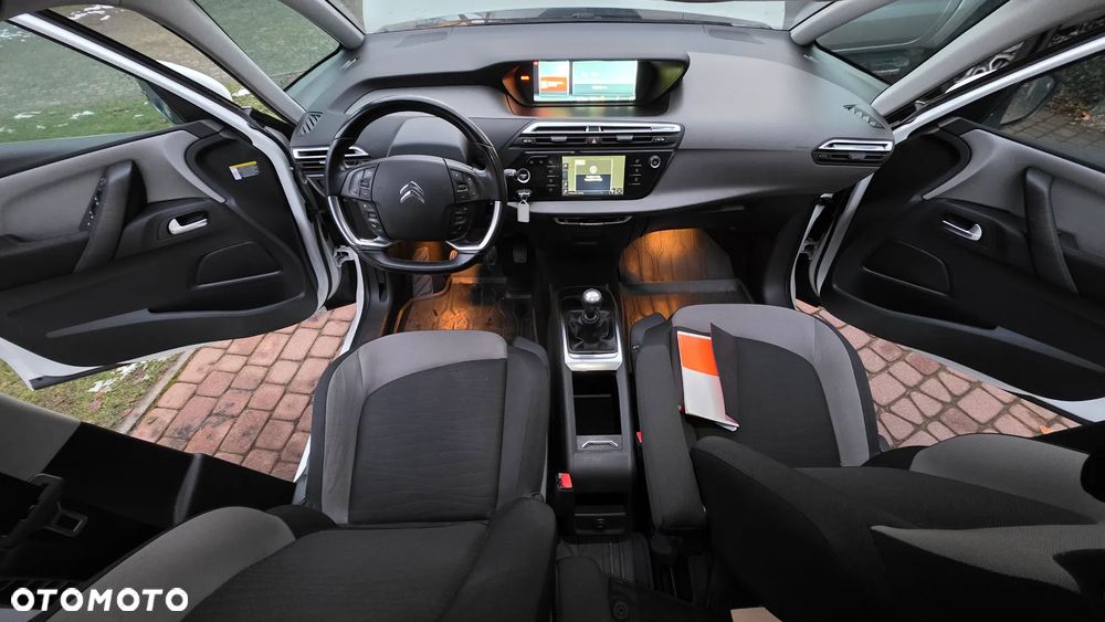 Citroën C4 Picasso - 26