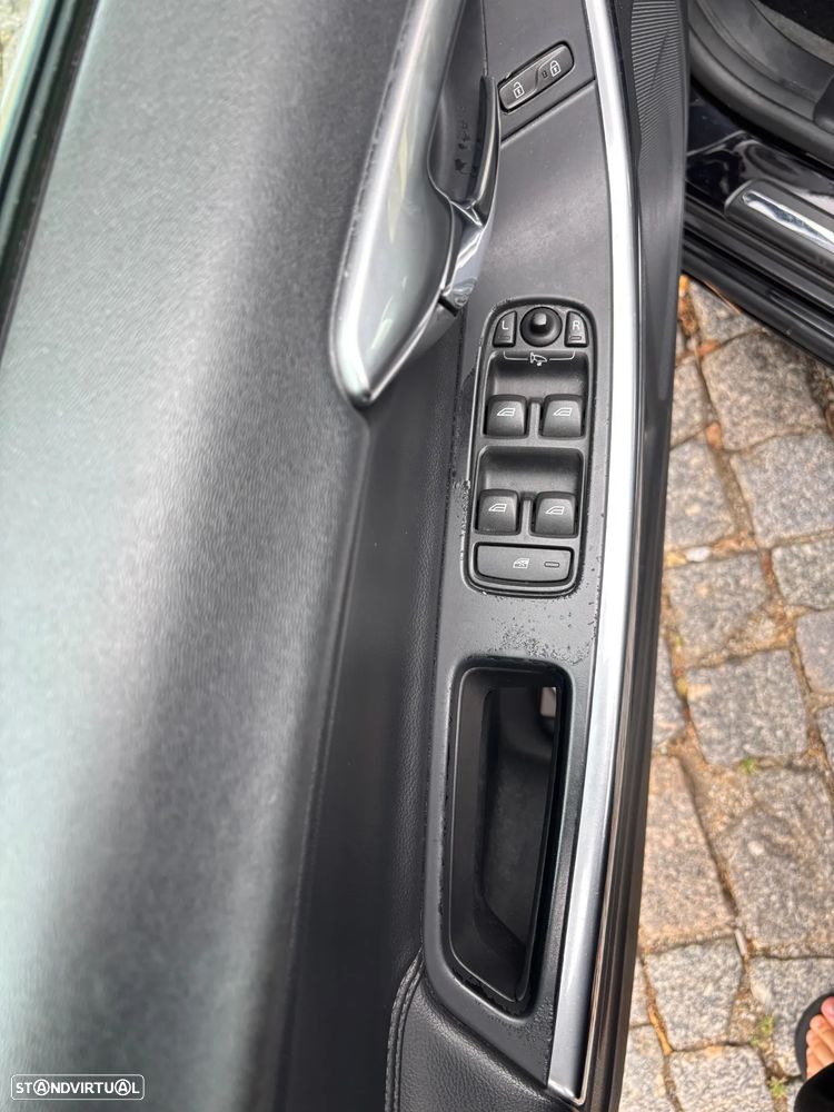 Volvo V60 - 11
