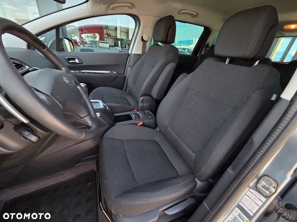 Peugeot 5008 e-HDI 115 ETG6 Stop&Start Allure - 21