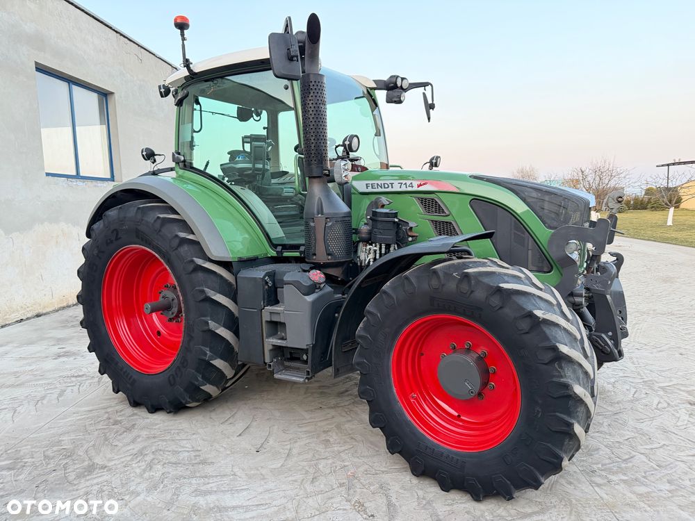 Fendt 714 SCR Profi - 3