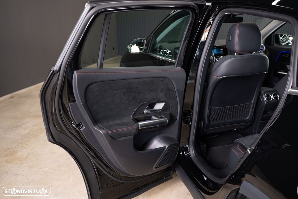 Mercedes-Benz GLA 250 e 8G-DCT AMG Line - 45