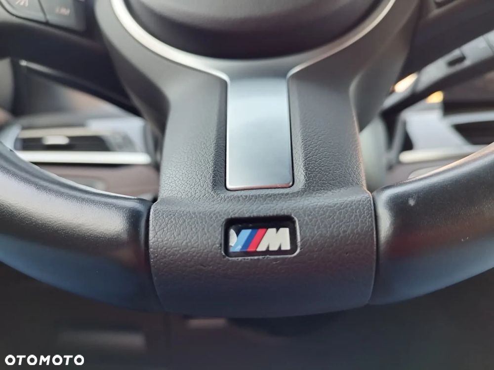 BMW X1 xDrive25e Sport Line - 19