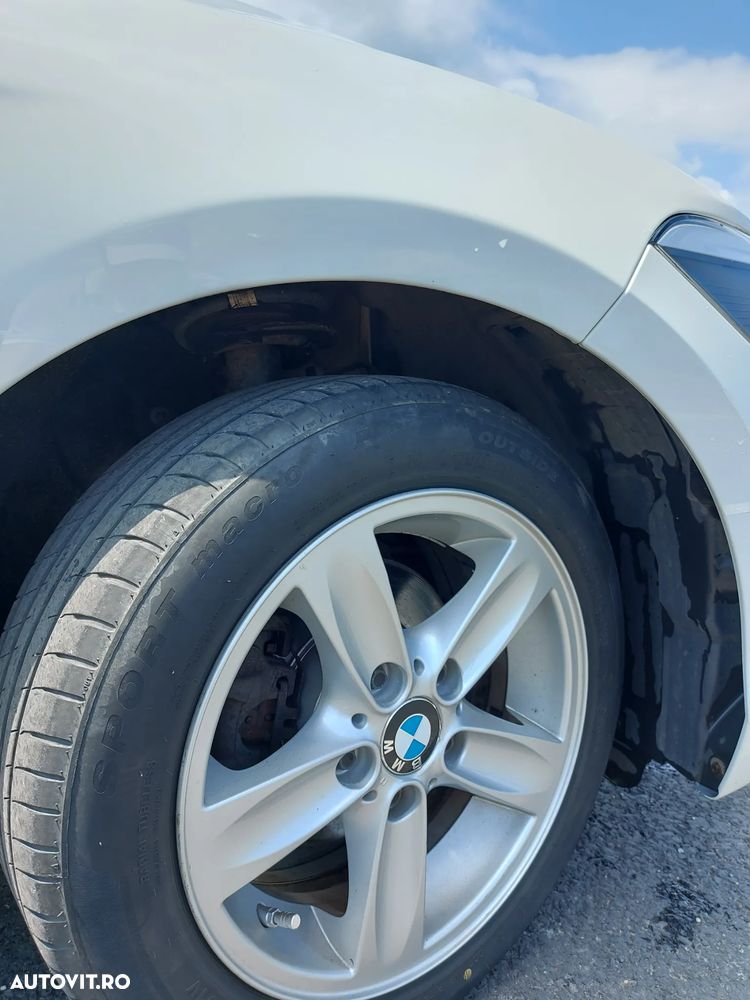 BMW Seria 1 118d - 28
