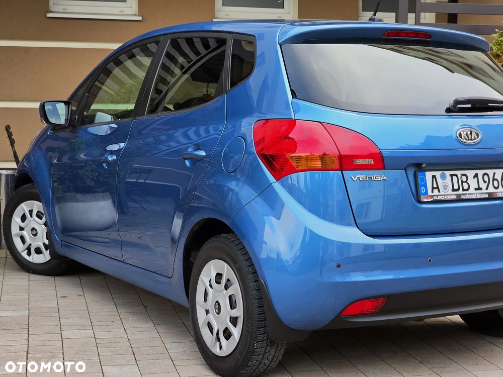 Kia Venga 1.4 CRDi 90 Attract - 25