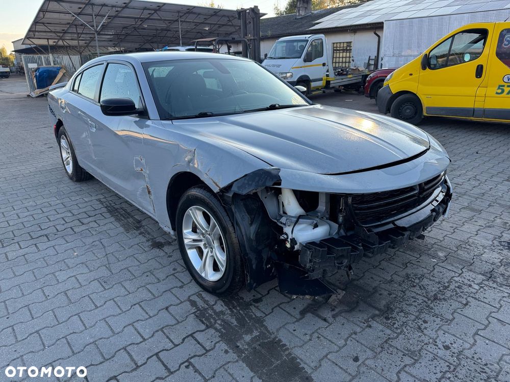 Dodge Charger 3.6 GT - 4