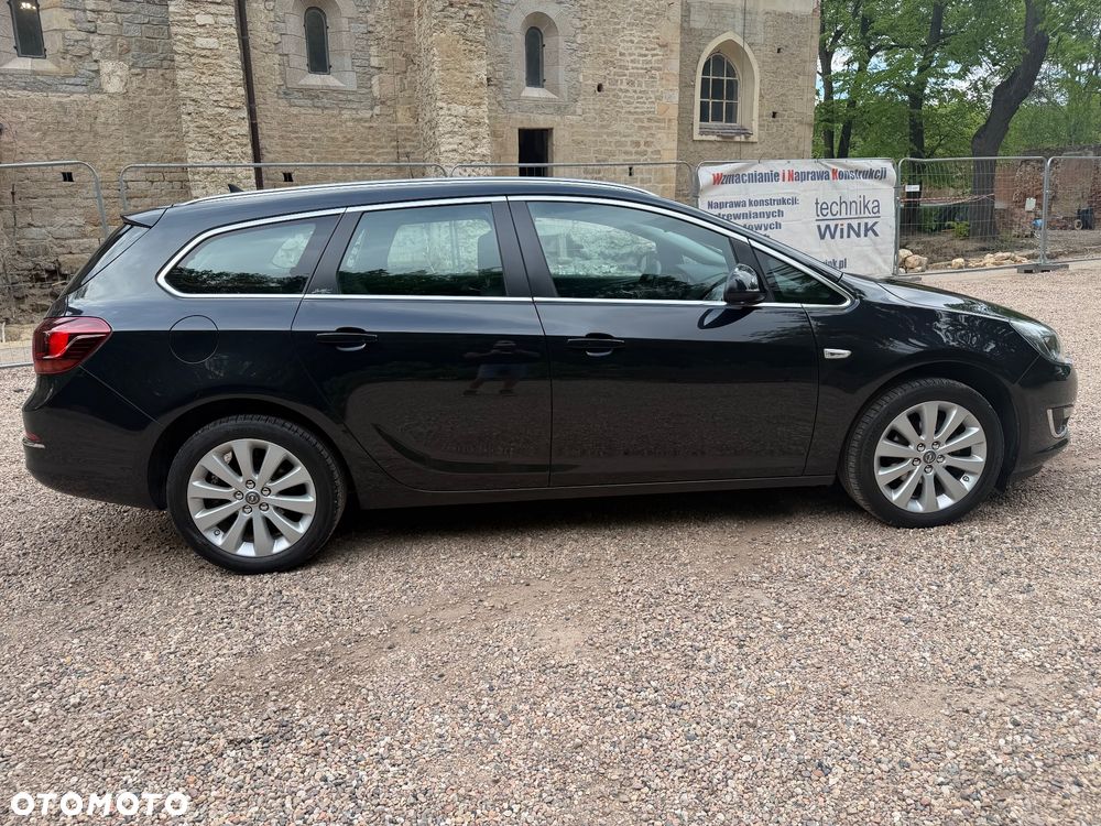 Opel Astra 1.4 Turbo Exklusiv - 8