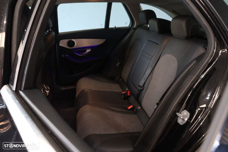 Mercedes-Benz C 220 d Avantgarde - 32