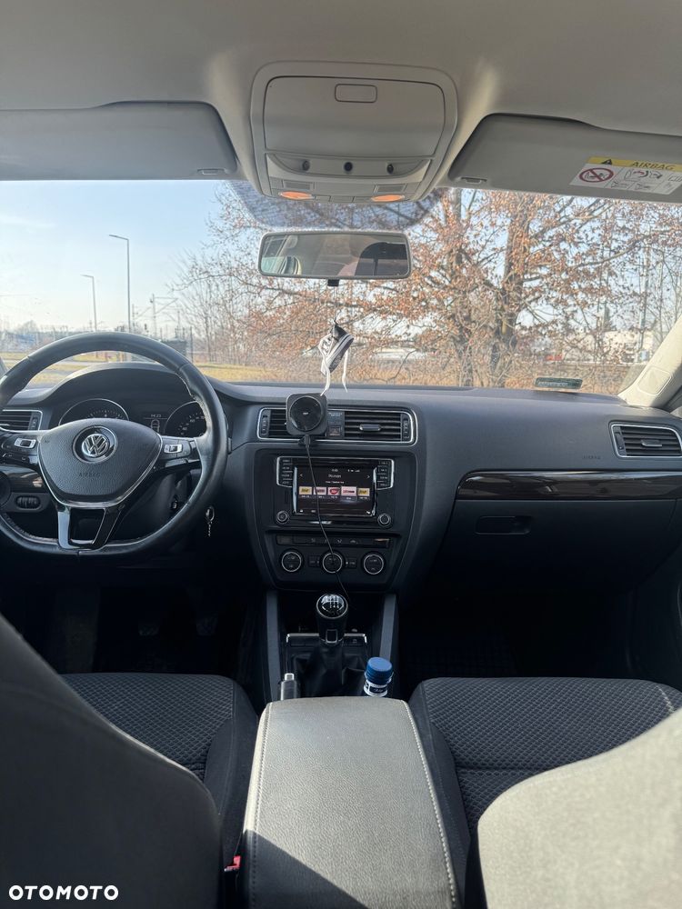Volkswagen Jetta 1.4 TSI BMT Comfortline - 12