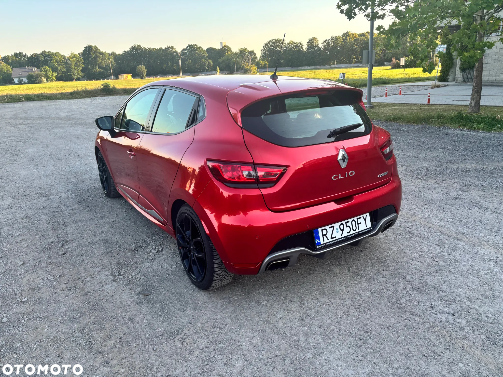 Renault Clio 1.6 R.S 200 EDC - 7