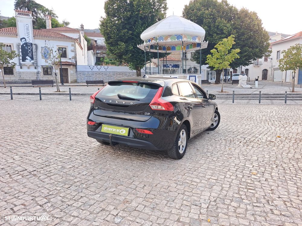 Volvo V40 D2 - 33